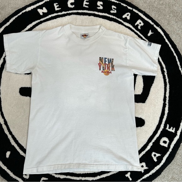 Vintage Hard Rock Cafe Statue of Liberty Graphic Tee🗽🚨FINAL DROP🚨🗽 - Picture 3 of 6